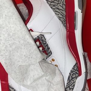 Jordan 3s